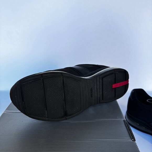 4E2858 Prada Air Sole Sneakers Black Size 9.5 / 10 - Picture 6 of 9